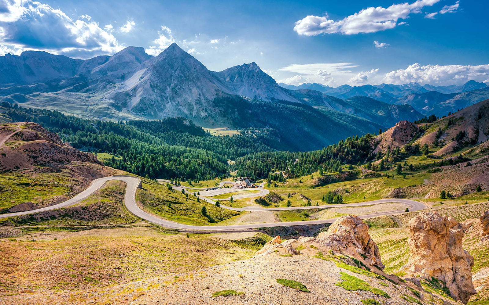 great cycling climbs of the Pyrenees