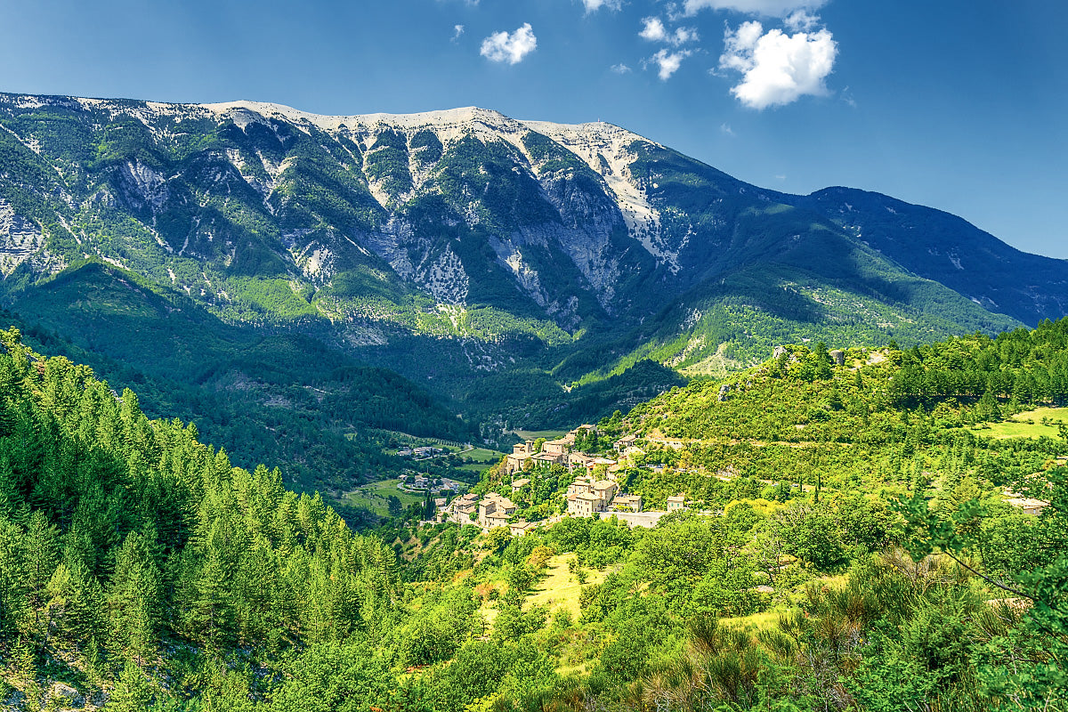 Cycling prints are gifts for cyclists - Mont Ventoux’s surrounding villages and landscape are some of France’s most spell-binding and unique. Rolling roads, good weather, cycling history and heritage, and your own mountain to climb from 3 different directions all make an attractive proposition.