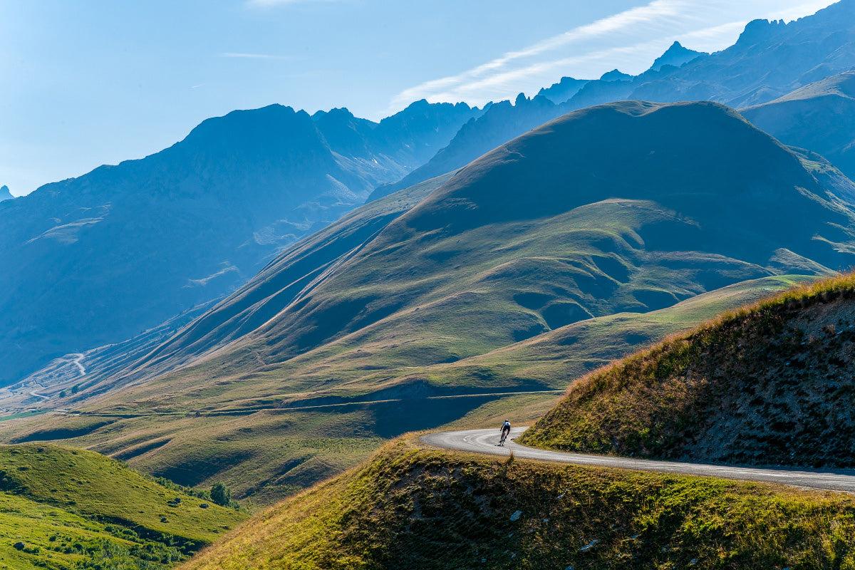 Col de la Croix de Fer - Down Hill Run Premium stock available as a screensaver