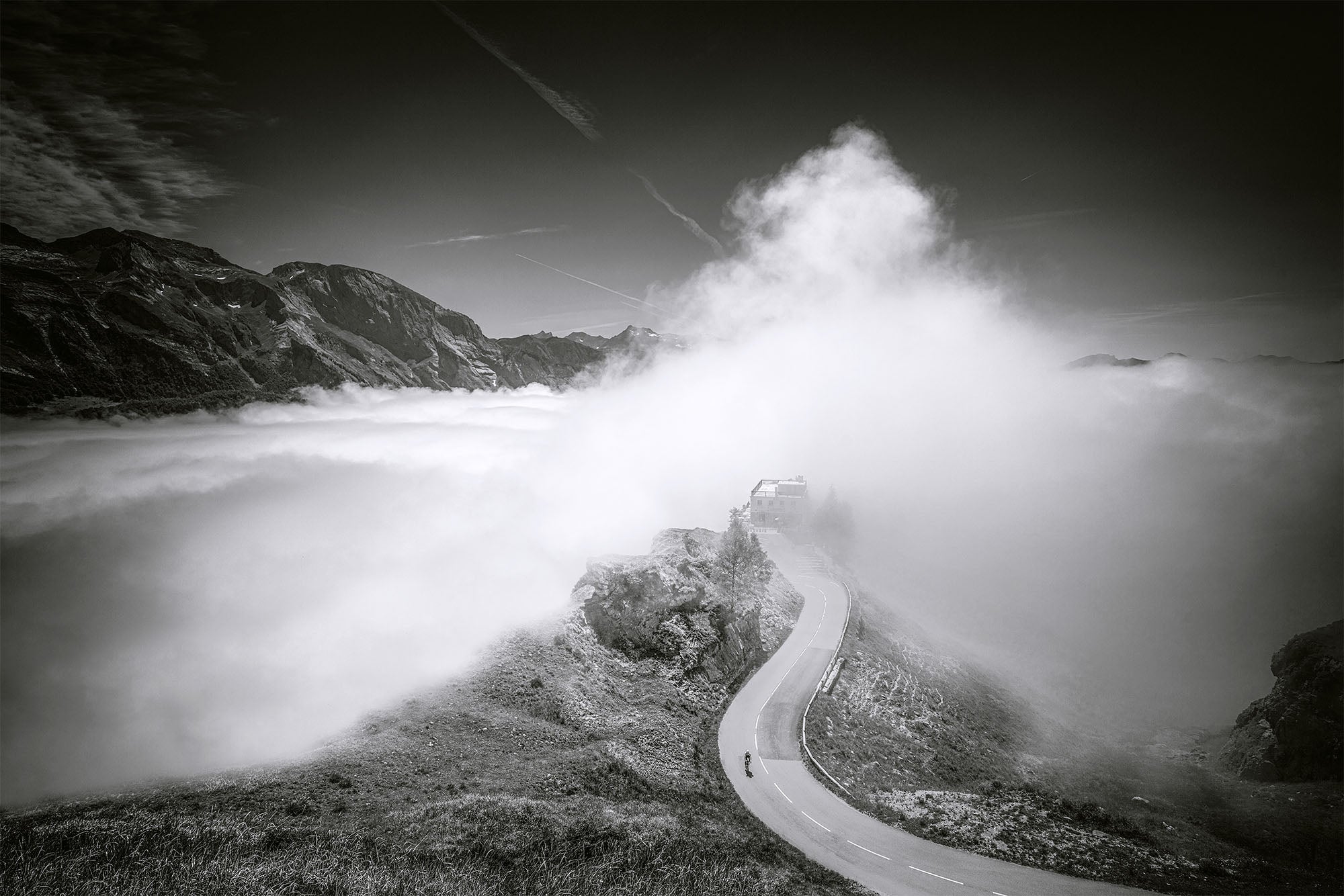 Don't Look Back - Limited edition great cycling climbs by davidt