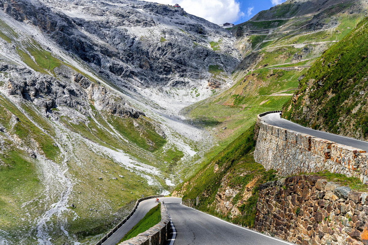 Passo Stelvio Mid Slopes