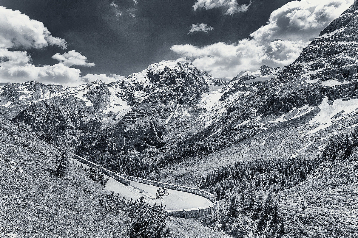 Passo Stelvio - Classic Side - Limited Edition photography duotone prints by davidt